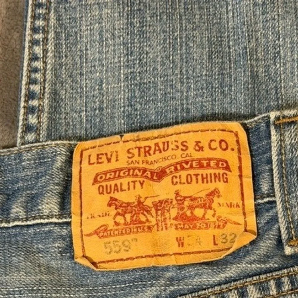 Levis levi 559